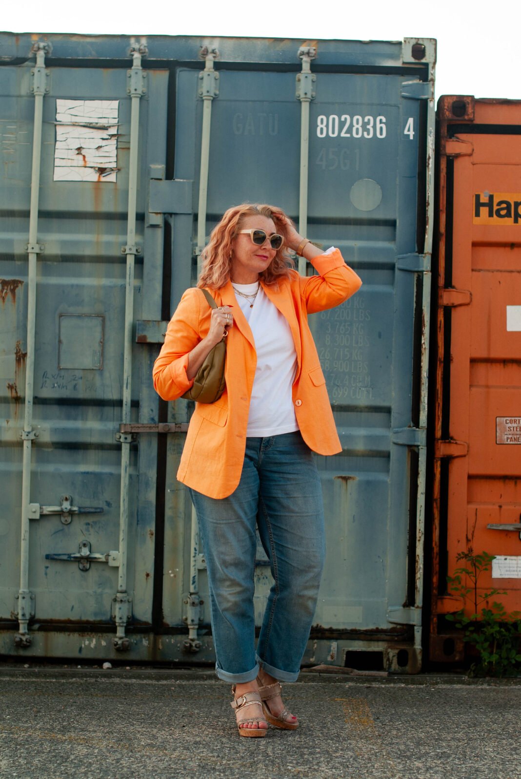 How to Style a Simple White Long-Sleeve Tee: A Foundation Piece Worth Investing In